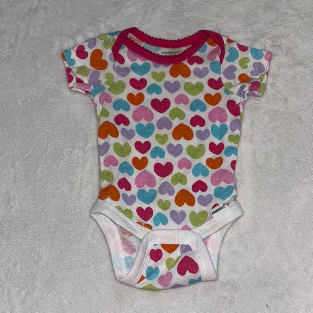 (3 for $10) Gerber Colorful Heart Print bodysuit 100% cotton baby girl clothing